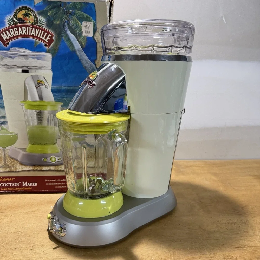 Margaritaville Frozen Concoction Maker DM0500 Bahamas Margarita Machine 450W